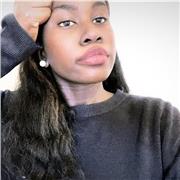 Étudiante en administration économique et sociale passionnée, donne cours de soutien pour élèves de primaire